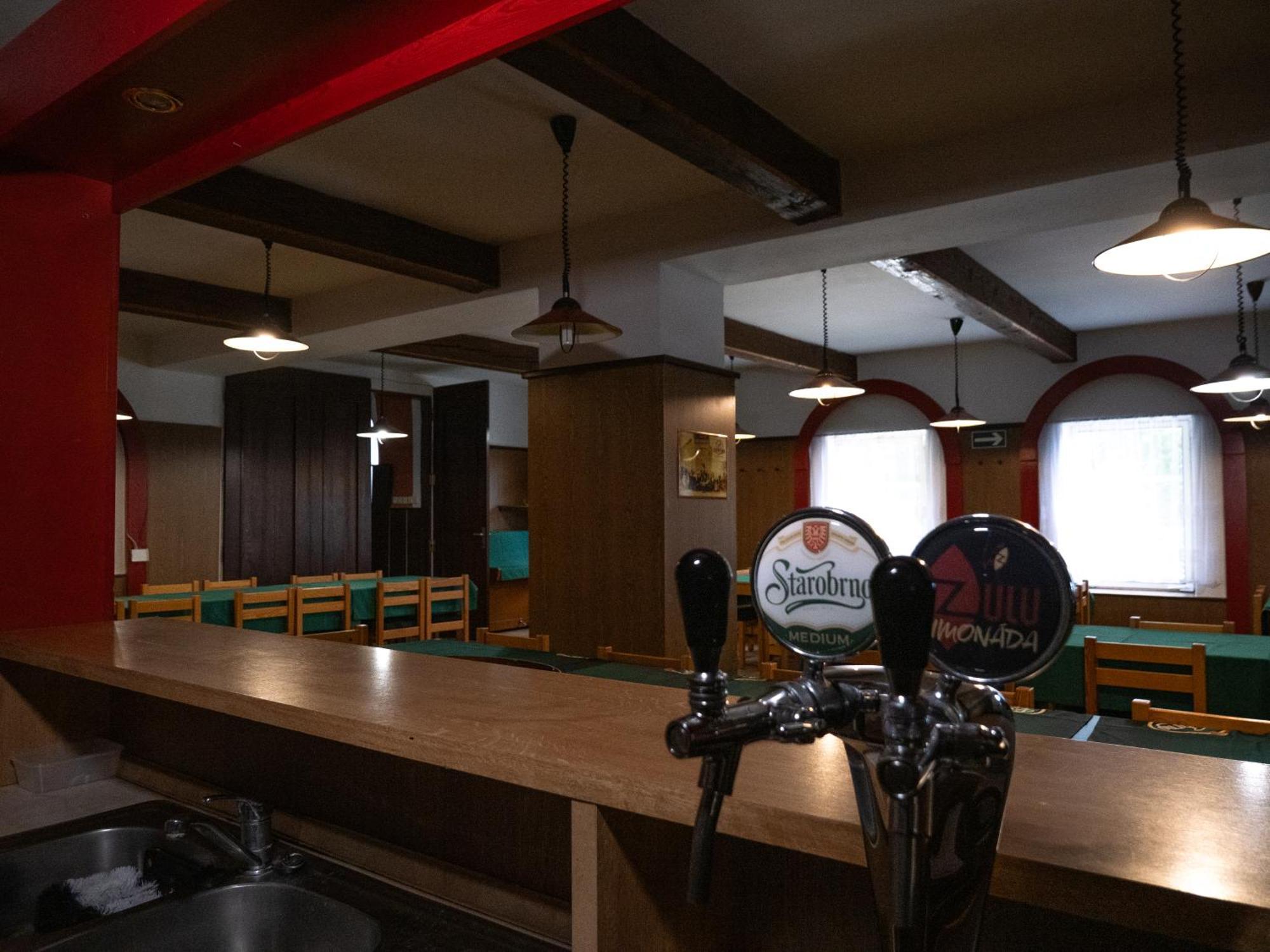 Hotel Club Vranovska Ves Luaran gambar