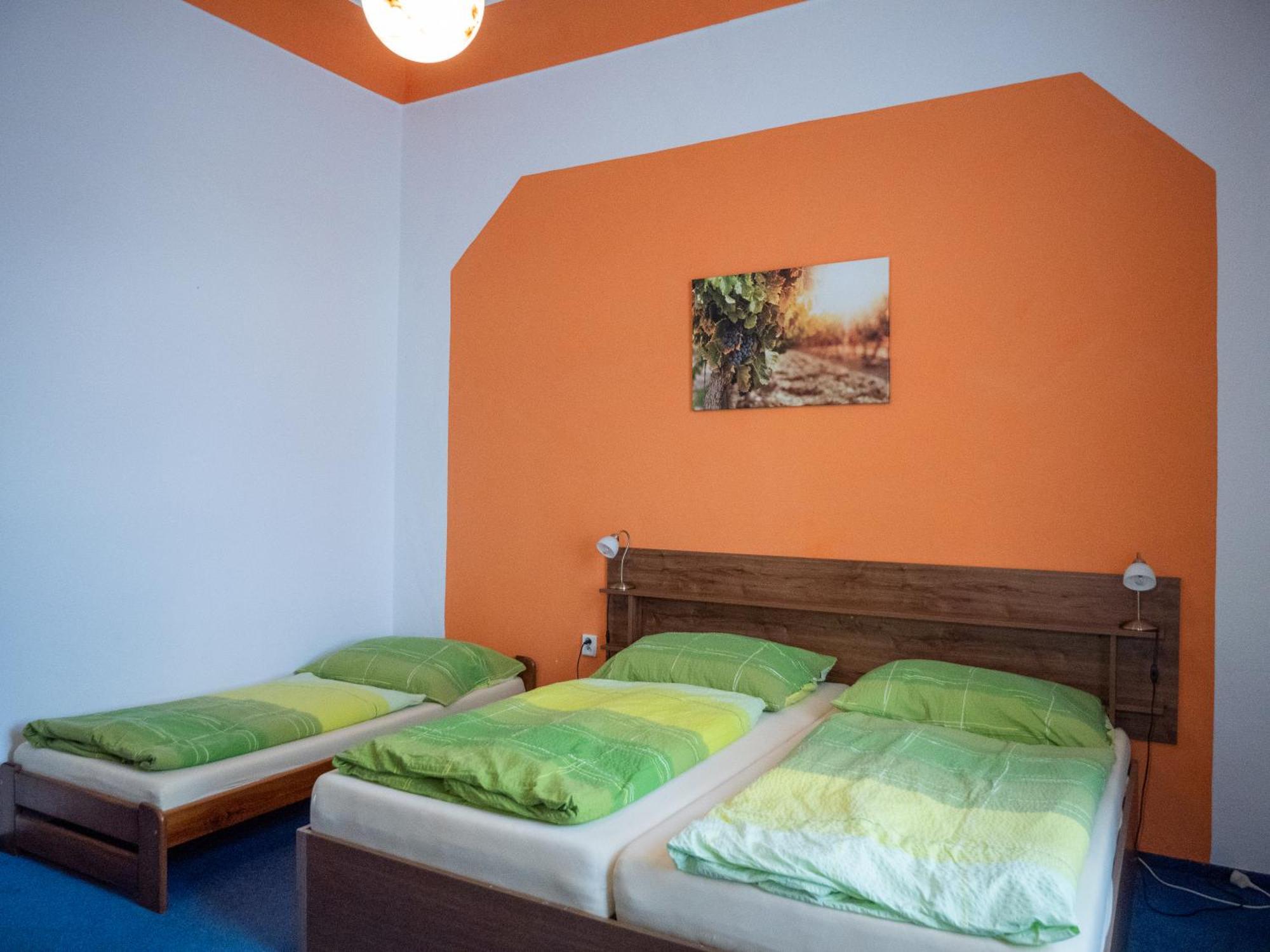 Hotel Club Vranovska Ves Luaran gambar