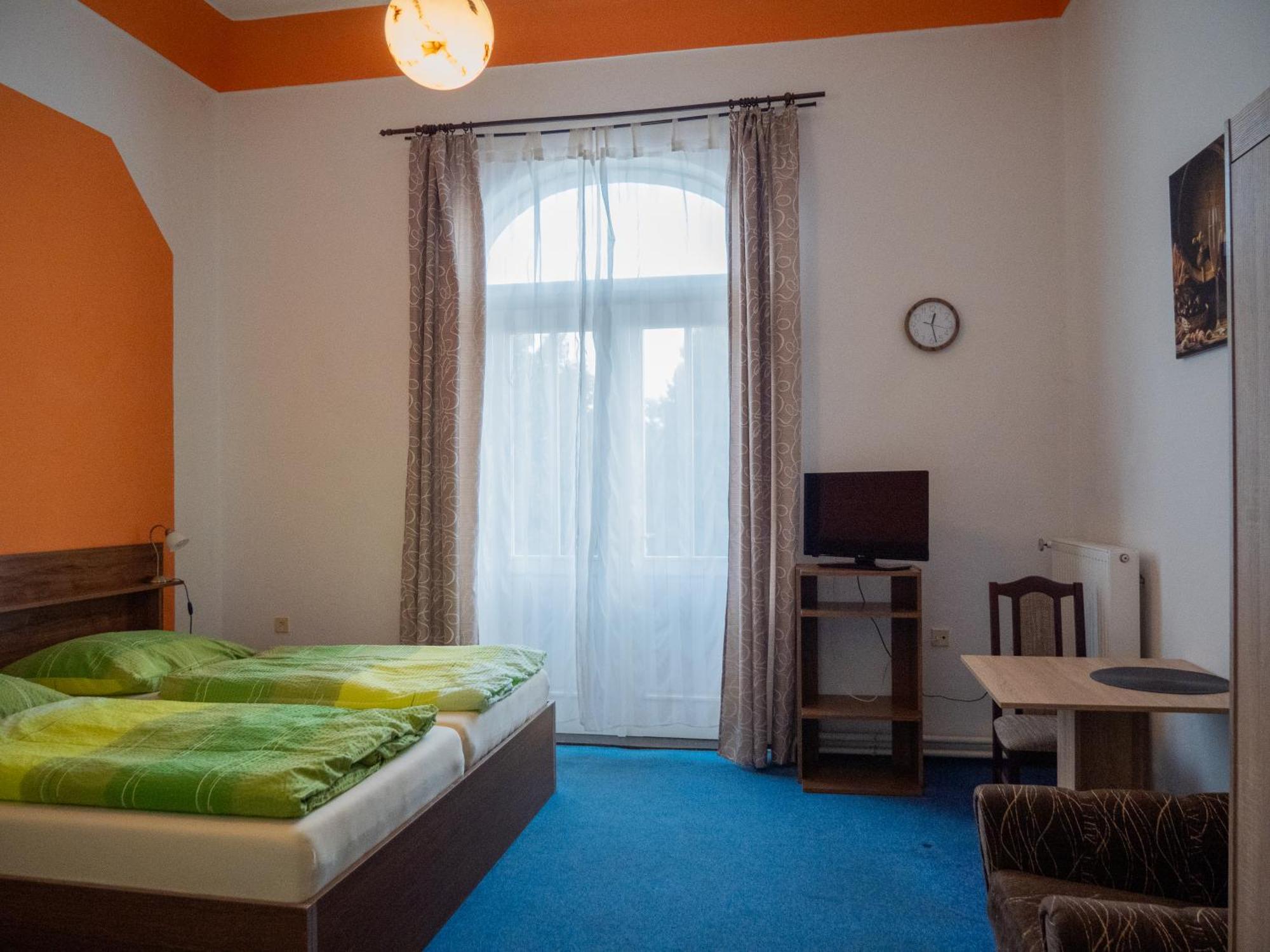 Hotel Club Vranovska Ves Luaran gambar
