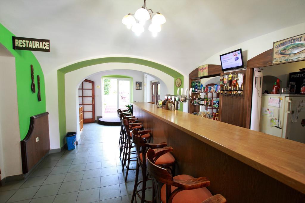 Hotel Club Vranovska Ves Luaran gambar